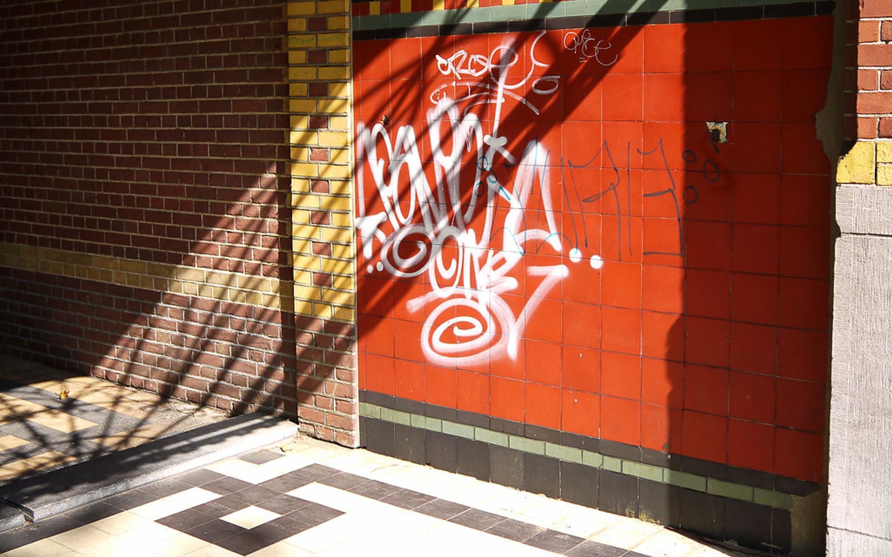 Metropolitan life